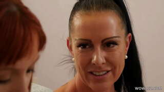 ���ુખ્ત લેસ્બિયન મિત્રો કર્યા સેક્સ પ્રથમ વખત માટે