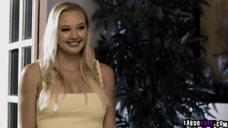 ���મ્મી મારે તને ચોદવિ છે લોરેન ફિલિપ્સ અને કામુક કિશોર કે કિશોરી Paisley પોર્ટર વારા લેવા ચોદવુ ગાંડ Chibbles વિશાળ માણસ માંસ