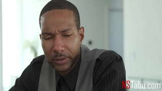 ���બનૂસ જેવું કાળું સાવકી માંગે છે ડેડી માટે હર લાઇક એ લેડી સારવાર