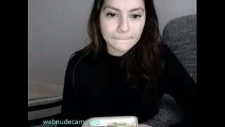 Seksi gadis flash dada webnudecam.com