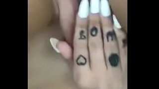 Kate Muffmuncher Solo, ud până la piele